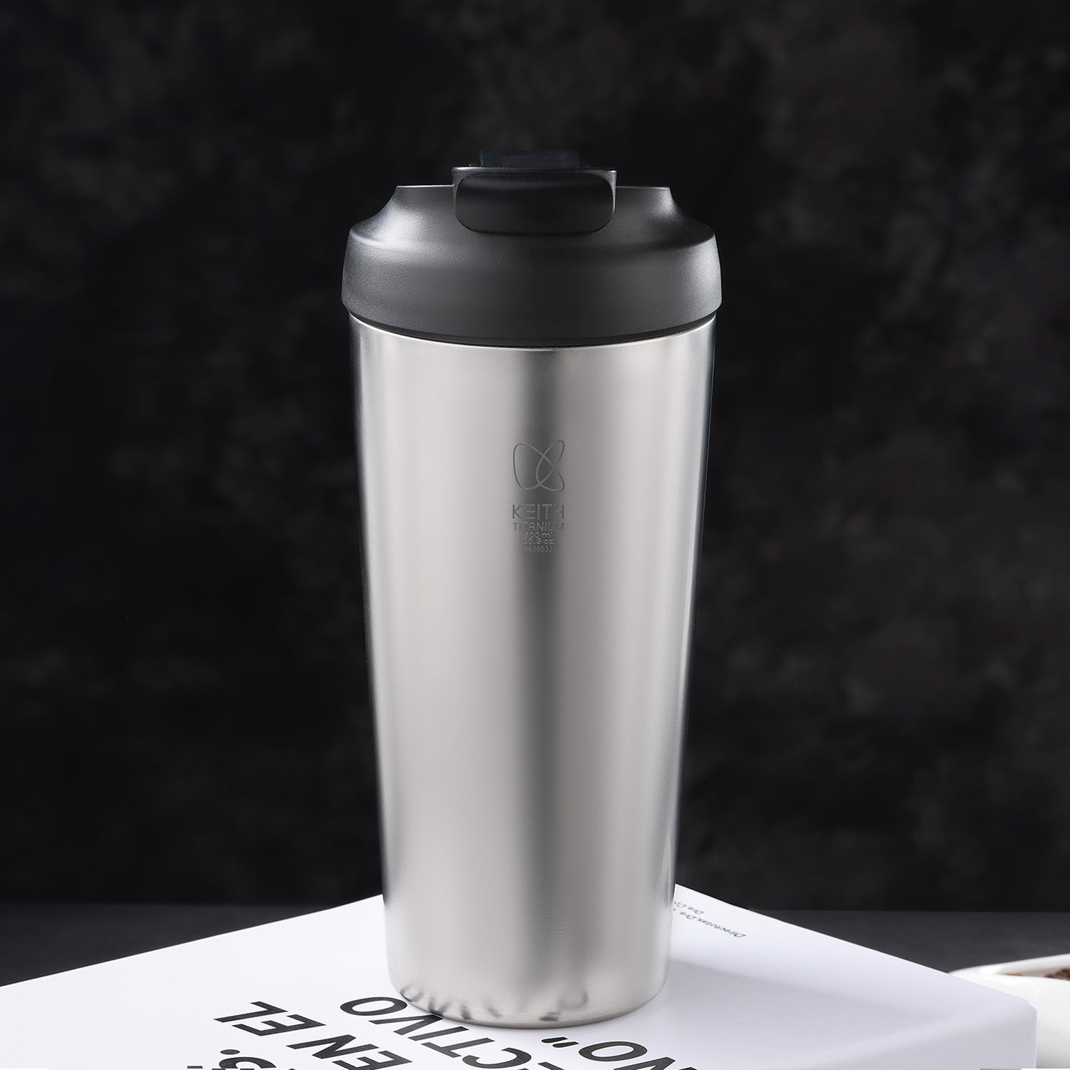 Mug isotherme de voyage en titane pur 600 ml