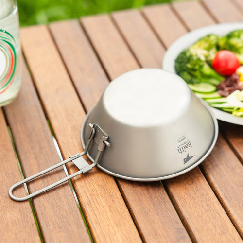 Camping-Schalen aus Titan