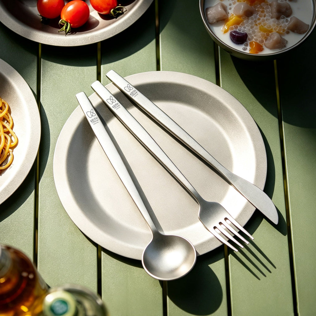 Couverts de Table en Titane