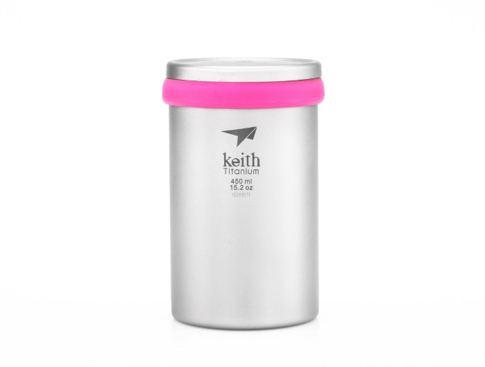 Tasse mit integriertem Tee-Ei